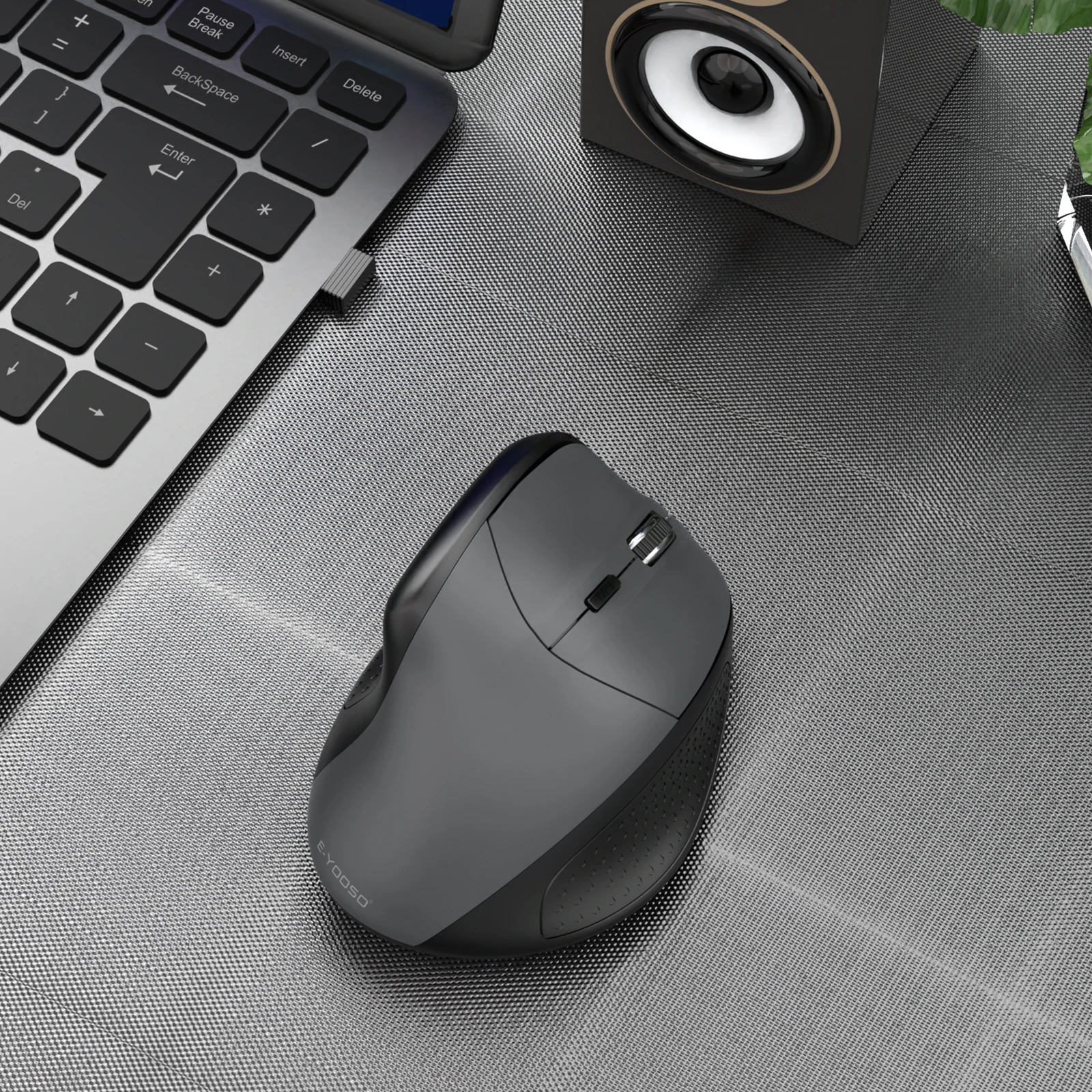 X-45 2.4G Wireless Mouse for Big Palms, 4800 DPI Adjustable Plug and Play Low Battery Reminder for Home, Office Gaming